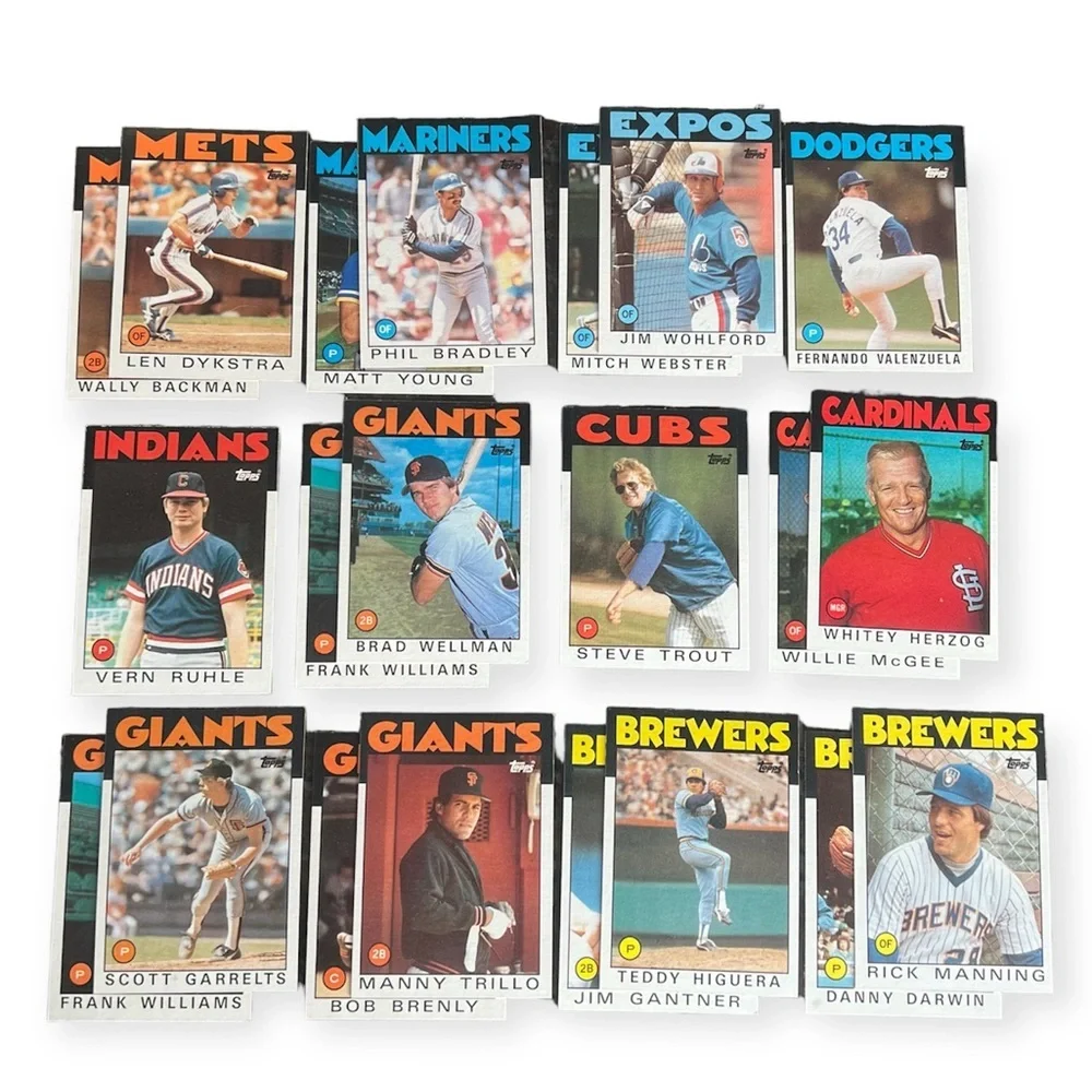 Topps 1986 Baseball Trading Cards - Picture 2 of 5